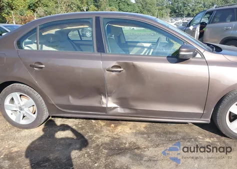 2011 Volkswagen Jetta 2.5L Se из США, поврежденный, VIN 3VWDZ7AJ2BM345809